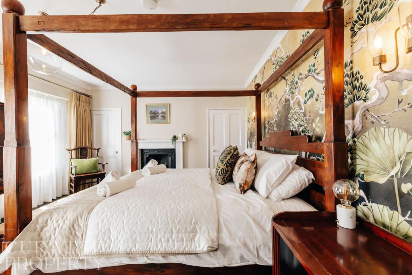 Central Townhouse With Garden & Free Parking バース エクステリア 写真